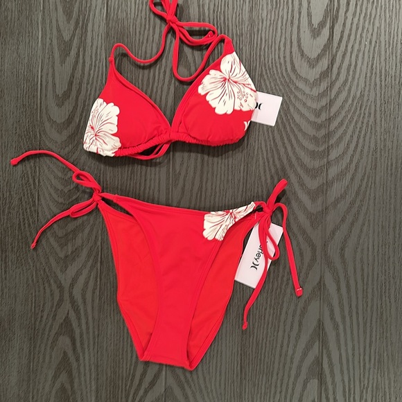 Hurley Swim- New 🌴🌴🏖🏖 - Picture 1 of 9